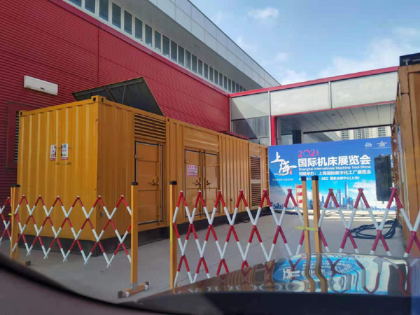 阳原发电车出租-发电机无电压或电压太低怎么办？